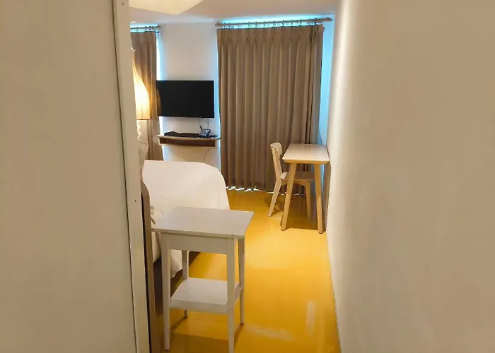 Anajak Hotel 4*