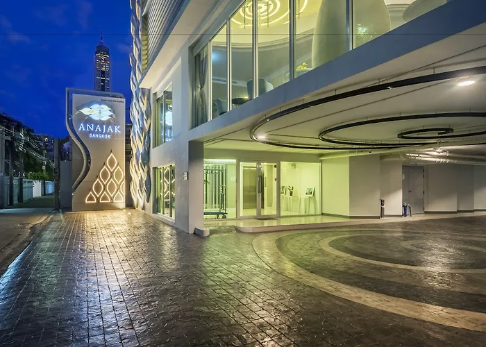 Hotel Anajak 4*
