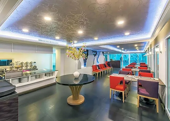 Hotel Anajak 4*