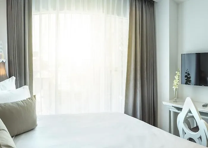 Anajak Bangkok